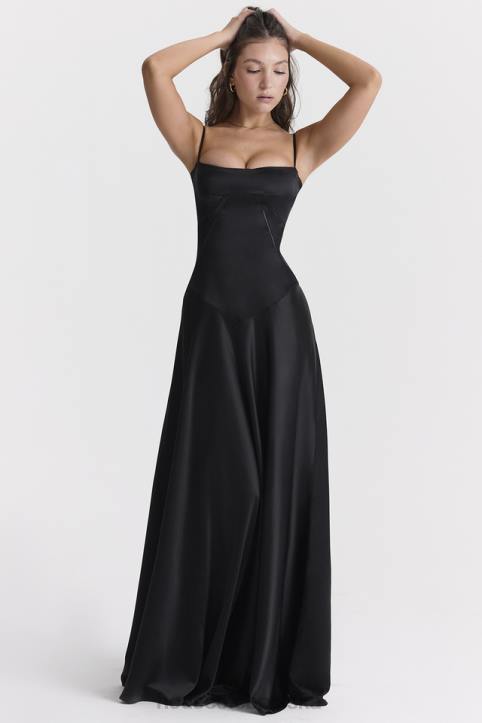 house_of_cb_czarna_maxi_sukienka_sznurowana_anabella_trendy_modne.jpg House of CB Czarna Maxi Sukienka Sznurowana Anabella Trendy Modne - Image 1