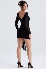 House of CB Czarna mini sukienka Mikołaja z brokatowym wycięciem modna elegancja na każdą okazję - Image 8