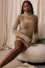 House of CB Mini Sukienka Taya Fawn Szynilowa Modna Odzież