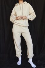 House of CB Polarowe Spodnie do Joggingu Sky Oatmeal Komfort i Styl