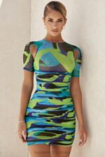 House of CB wielokolorowa sukienka mini z marszczoną siateczką Letitia modny styl na każdą okazję