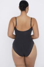 House of CB Krótkie Body Rzeźbione Tusz Elegancja i Styl - Image 10