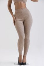 House of CB Legginsy wełniane jęczmienne Rosmina w kolorze beżowym modne i wygodne - Image 13