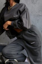 House of CB Polarowe Spodnie do Joggingu Sky Black Komfort i Styl - Image 11