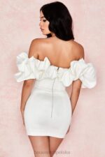 House of CB Selena satynowa sukienka bez ramiączek kości słoniowej elegancka moda na każdą okazję - Image 16