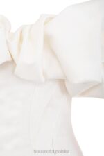 House of CB Selena satynowa sukienka bez ramiączek kości słoniowej elegancka moda na każdą okazję - Image 8
